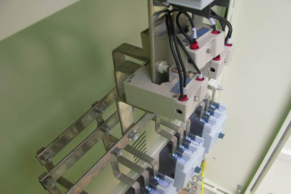 宣威控制箱-3683讲讲控制箱的使用特点